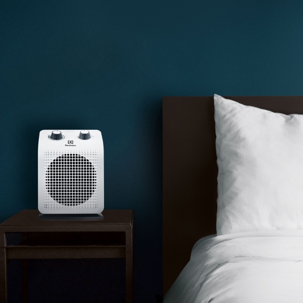 Купить Тепловентилятор Electrolux EFH/S-1120 с качественным монтажом климатических систем в Москве и МО от ПУХОВ  тел.: +7 (495) 123-66-55