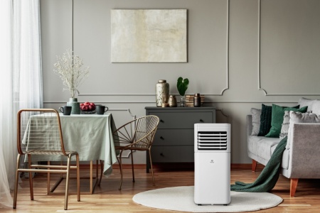 Купить Мобильный кондиционер ROYAL CLIMA CUBO RM-CU30HH-E с качественным монтажом климатических систем в Москве и МО от ПУХОВ  тел.: +7 (495) 123-66-55